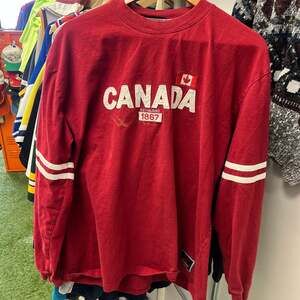Vintage Canada Long Sleeve Graphic Tee, Red with Patch Detailing, Size L